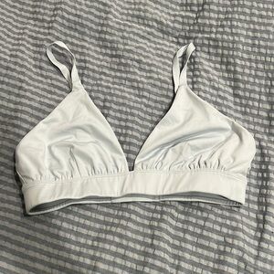 Outdoor Voices Baby Blue Adjustable Sports Triangle Bralette. BRAND NEW.